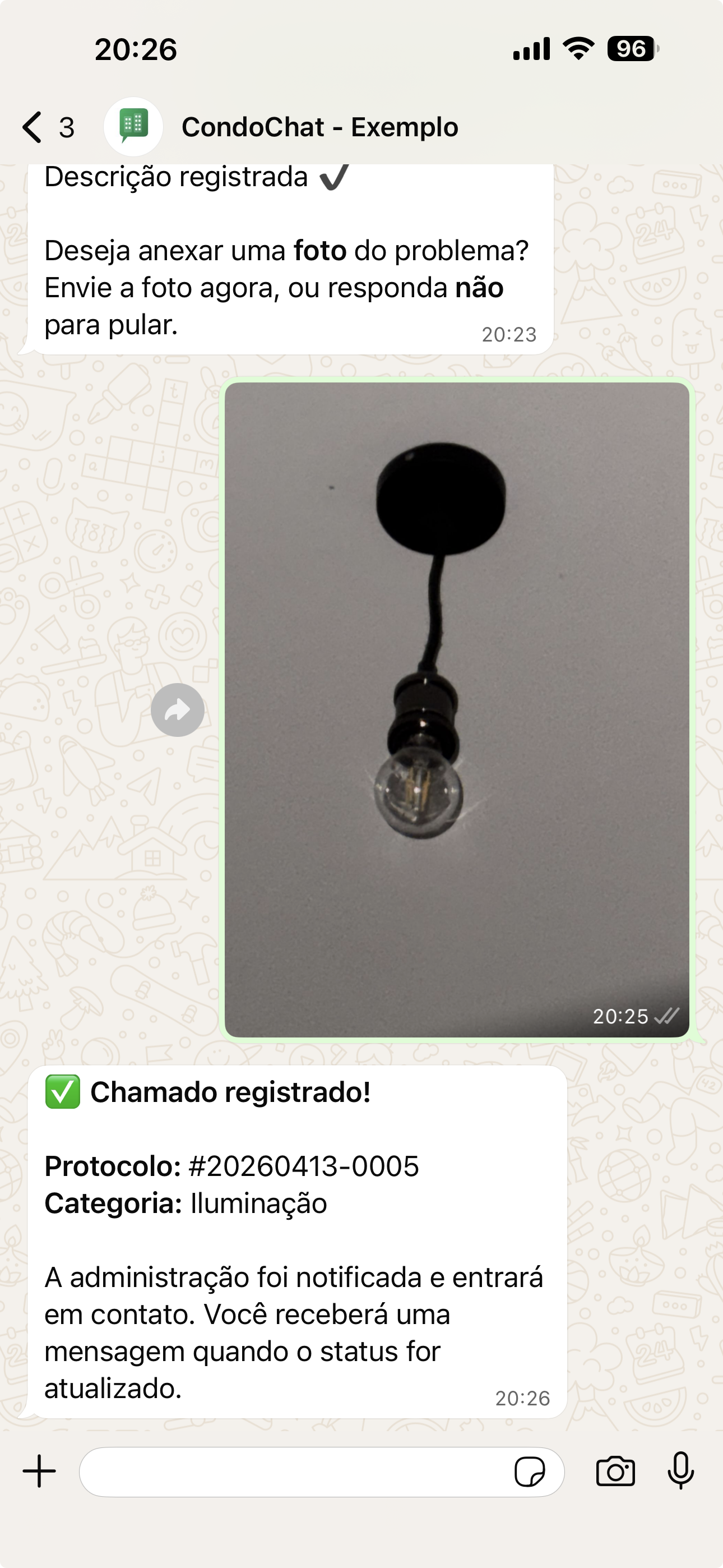 Notificações de status do chamado: registrado, em andamento, resolvido